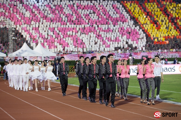 ภาพฟุตบอลประเพณี ธรรมศาสตร์ - จุฬาฯ