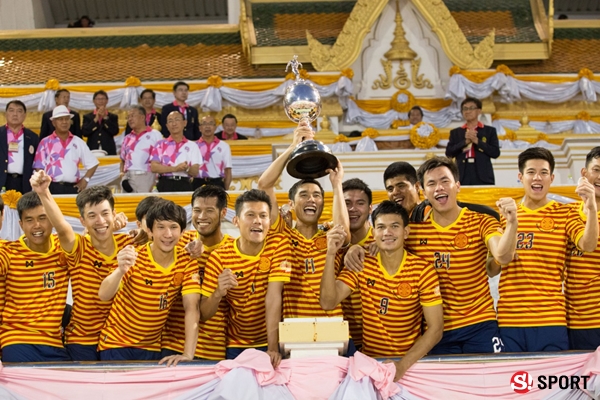 ภาพฟุตบอลประเพณี ธรรมศาสตร์ - จุฬาฯ