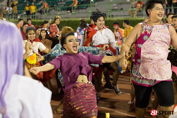 ภาพฟุตบอลประเพณี ธรรมศาสตร์ - จุฬาฯ