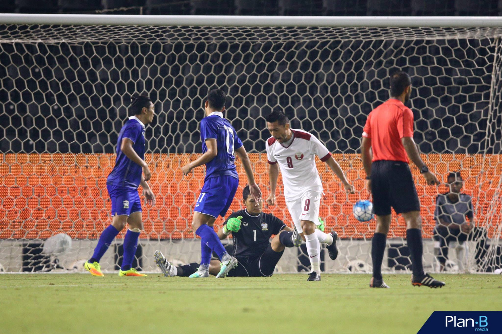 ทีมชาติไทย อุ่นเครื่องแพ้ กาตาร์ 0-3 