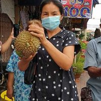 ตู้ปันสุข! เจ้าของสวนขนทุเรียนใส่เข่ง แจกปันสุขพรึบเดียวหมด
