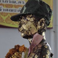 เลขเด็ด! วัดดอนใหญ่ผุด "ไอ้ไข่" พร้อมอ่างน้ำมนต์รอนักเสี่ยงโชค