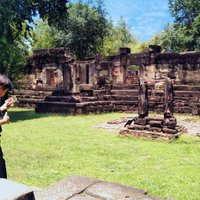 เที่ยวชมปราสาทหินพนมวัน โบราณสถานอารยธรรมขอม