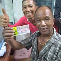 เศรษฐีใหม่ 2 ราย ถูกรางวัลที่ 1 รับเงินรวม 24,000,000