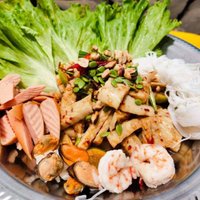 อาหารหลักร้อยวิวหลักล้าน ส้มตำแซ่บนัว นั่งแพชมวิวทะเลสาปห้วยระไซร์