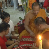 เลขเด็ด! แห่ดูเลขเด็ดหางประทัดวัดบางปลาหมอ นำไปเสี่ยงโชค