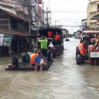 น้ำท่วมอรัญประเทศยังทรงตัว สูงสุดเกือบ 2 เมตร