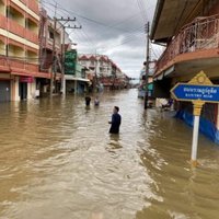 น้ำท่วมอรัญประเทศยังทรงตัว สูงสุดเกือบ 2 เมตร
