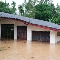 น้ำท่วมมาแล้ว! ฝนตกต่อเนื่องน้ำป่าหลากท่วมหลายพื้นที่