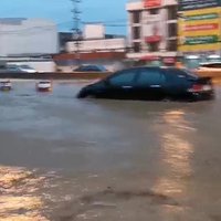สงขลาฝนถล่มหนักน้ำท่วมเมือง ต้องปิดโรงเรียน