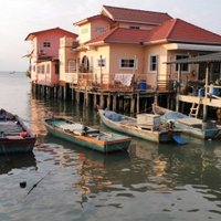 ชวนกินเที่ยวชุมชนลานโพธิ์ สัมผัสอาหารทะเลสดๆ ชมพระอาทิตย์ตกดิน