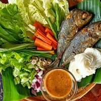 ขนมจีนหม้อดินคุณนาย น้ำยาปักษ์ใต้รสเด็ด