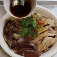 เลี้ยงเองขายเอง นักเลงพอ! ข้าวมันไก่เบตงรสเด็ด
