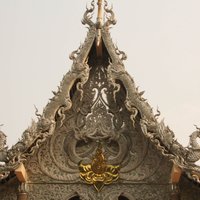 สวยงามอลังการ อุโบสถปูนปั้นศิลปะร่วมสมัย ที่เดียวในอีสาน