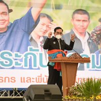 บิ๊กตู่ ลงพื้นที่จังหวัดสุพรรณบุรี
