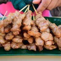 หมูย่างน้ำจิ้มแจ่วสูตรเด็ด เด็ดสุดในย่านนี้ 400 ไม้ หมดเกลี้ยง