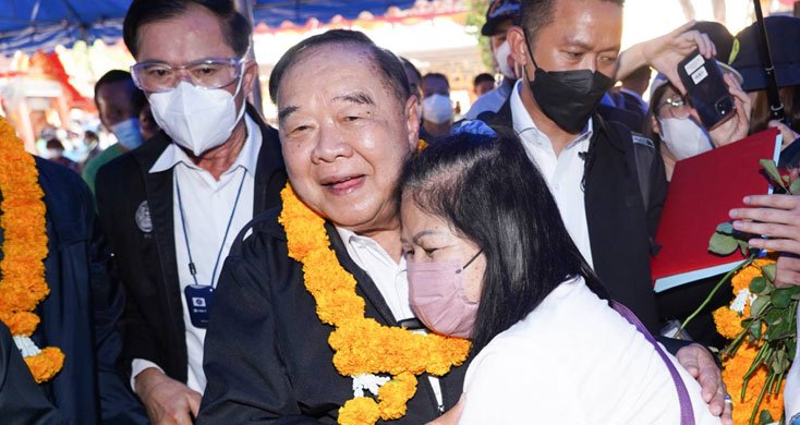 “พล.อ.ประวิตร” ลุยตรวจโครงการน้ำเจ้าพระยาตอนล่างอยุธยา-สระบุรี ปลื้มกองเชียร์ยกเป็นนายกคนที่ 30