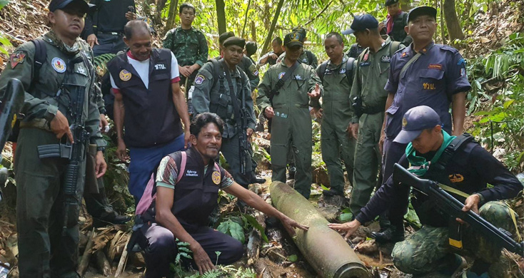 นึกว่าระเบิดลง! ทหารทำลายระเบิดอากาศ MK 82 สมัยโจรจีนคอมมิวนิสต์มาลายา
