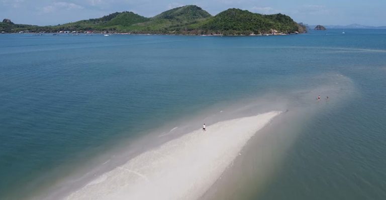 อะเมซิ่งแหลมหาดมัลดีฟเกาะยาว ทะสีฟ้า ทรายหาดสีขาว