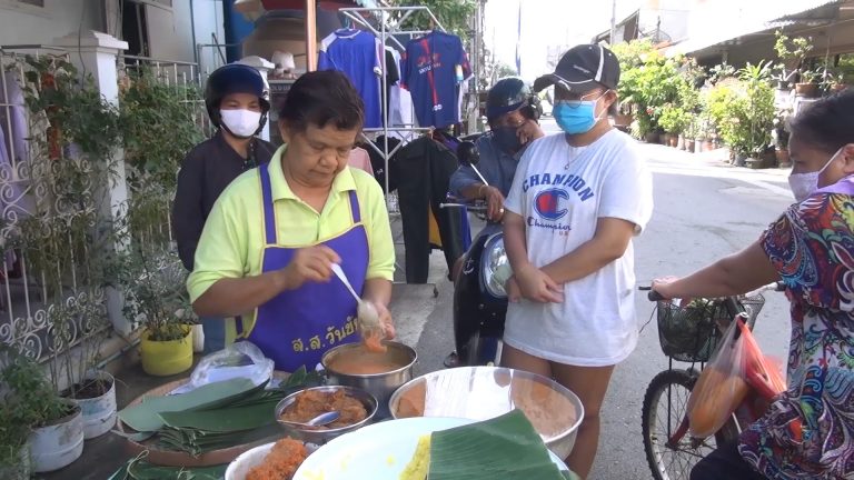 ข้าวเหนียวหน้าแกงกุ้งสูตรโบราณ มาช้าอดนะจ๊ะ