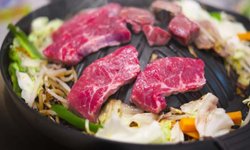 รู้จักกับเมนูเจงกิสข่าน อาหารขึ้นชื่อของฮอกไกโด