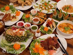 The Owl ร้านชิลๆ กิน ร้อง ดื่มครบ จบในที่เดียว!!