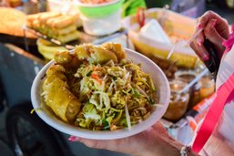 6 ขุมทรัพย์เด็ด "ร้านอาหาร..ข้างทาง" อิ่มได้..ไม่ต้องแพง