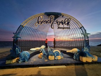 Beach Walk ออเจ้าซีฟู้ด บางแสน ร้านอาหารริมทะเลที่มีจุดเช็กอินสุดปัง มาแล้วได้รูปสวยแน่นอน