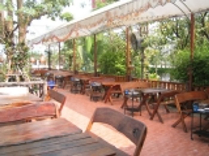 ร้าน เฮือนกล้วยไม้