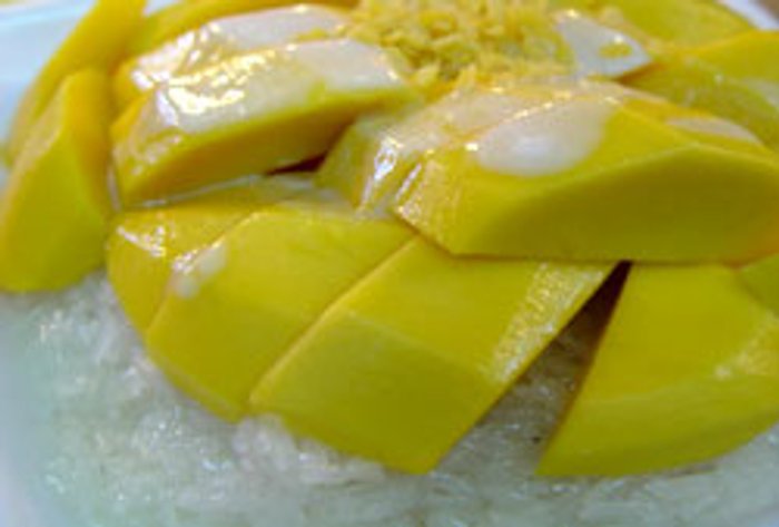 ข้าวเหนียวมะม่วง แม่วารี