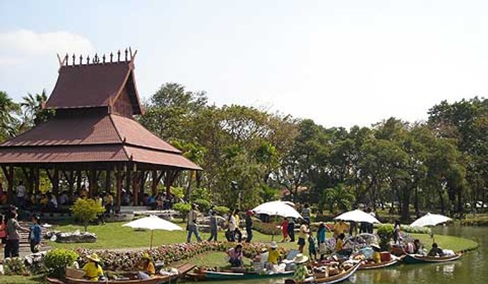 งานพรรณไม้งาม อร่ามสวนหลวง ร.9