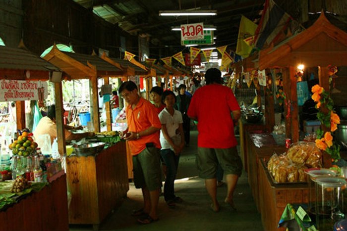 ตลาดคลองสวน ฉะเชิงเทรา