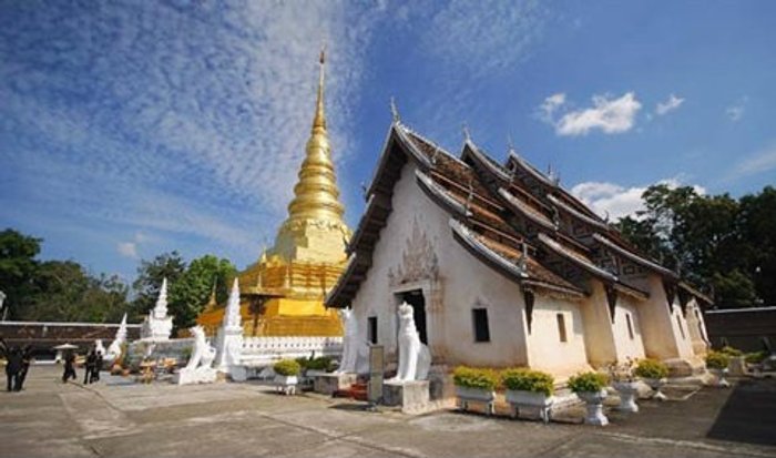 ไหว้พระธาตุประจำปีเกิด 12 ปีนักษัตร