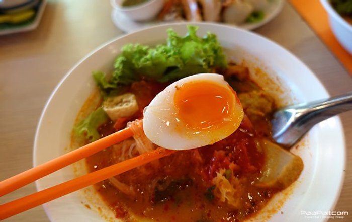 “รวยแซ่บ ก๋วยเตี๋ยวต้มยำไข่หวาน” รสชาติต้มยำ แซ่บซี๊ด ถึงใจ!