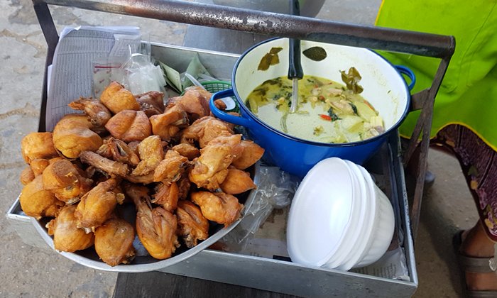 ไก่ทอดหาดใหญ่ กับไก่ทอดเทพา ต่างกันยังงัย?