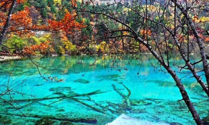 8 สถานที่ทางน้ำที่สวยที่สุดในโลก ท้าทายนักท่องเที่ยวไปสัมผัส