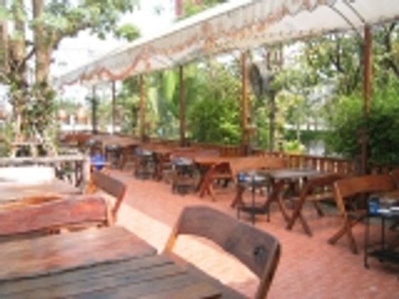 ร้าน เฮือนกล้วยไม้