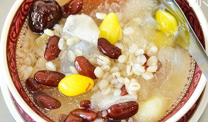 เซ็งซิมอี๊ สารพัดขนมหวานสะท้านโลกันต์