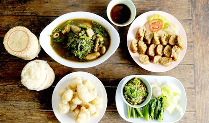 10 ร้านอาหารเมืองเหนือลำแต้ๆ จ้าว
