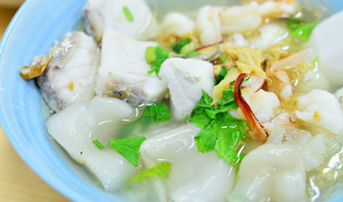 ข้าวต้มปลา by อุษณีย์