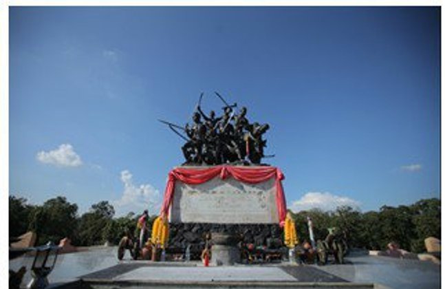 สิงห์บุรี ถิ่นคนกล้า ย่านการค้า พระพุทธรูปงามตา