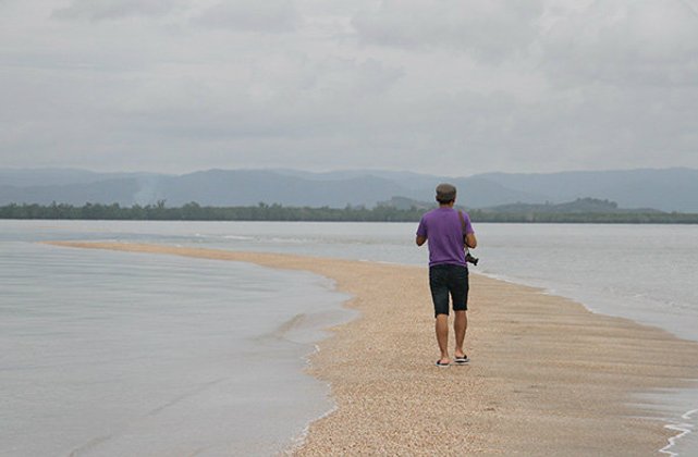 เที่ยวสันหลังมังกร ชมหาดหินเหล็ก แหล่งท่องเที่ยวสุดสวยเมืองสตูล