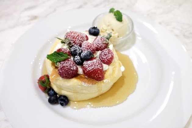 ไม่ต้องไปถึงญี่ปุ่นก็ได้กิน 'Hiro Keki Cafe' ร้านขนมสไตล์ฮอกไกโด
