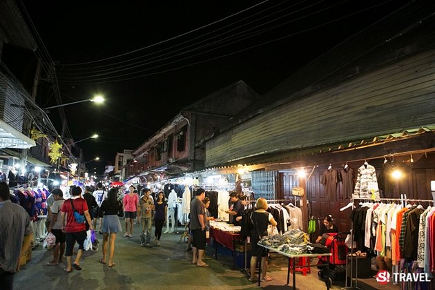 "กาดกองต้า" ถนนคนเดินมีมนต์เสน่ห์ ณ เมืองลำปาง