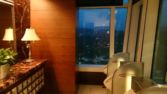 ห้องน้ำลอยฟ้า “ตึก Taipei 101” ปลดความทุกข์..บนยอดตึก 85 ชั้น !!!