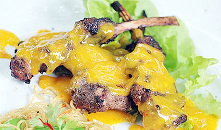 ร้าน Mahanaga