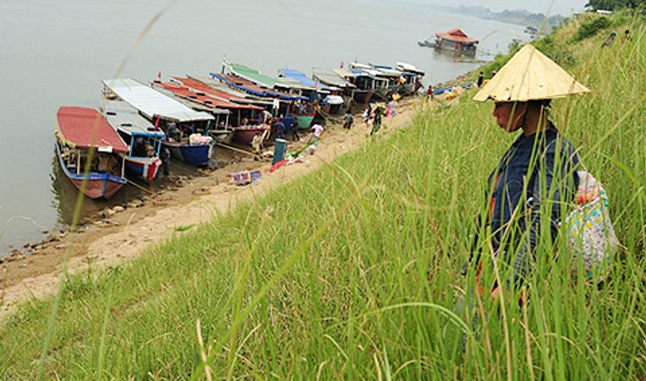 นครพนม แผ่นดินริมน้ำโขงของพวกเขา