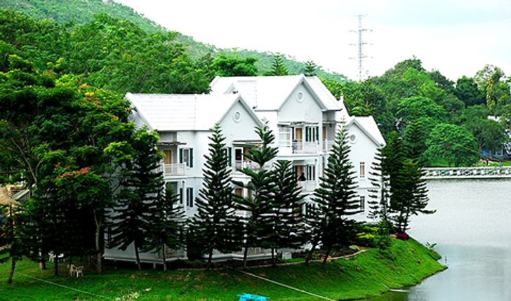 บรุคไซด์ วัลเล่ย์ รีสอร์ท
