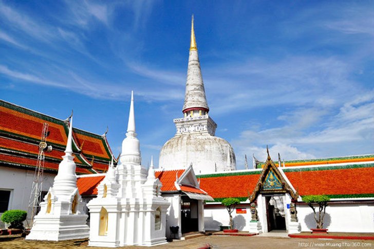 เที่ยวเมืองนครฯ ชมวัดพระมหาธาตุวรมหาวิหาร