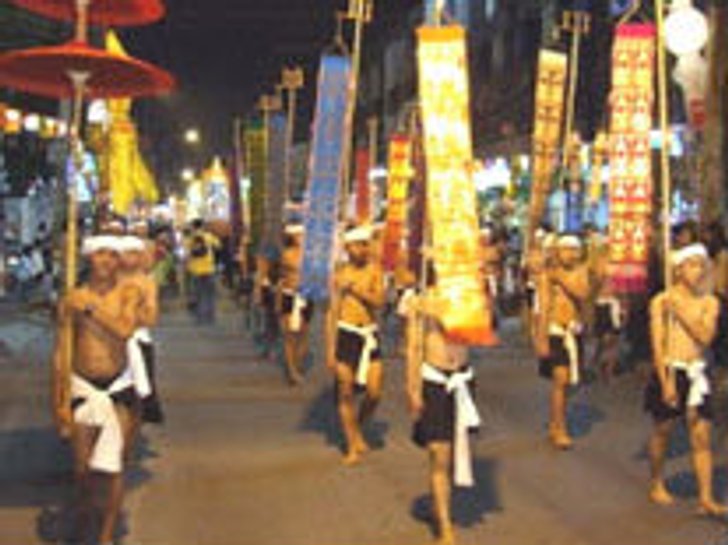 งานนมัสการหลวงพ่อศรีและวันของดีห้วยแถลง นครราชสีมา